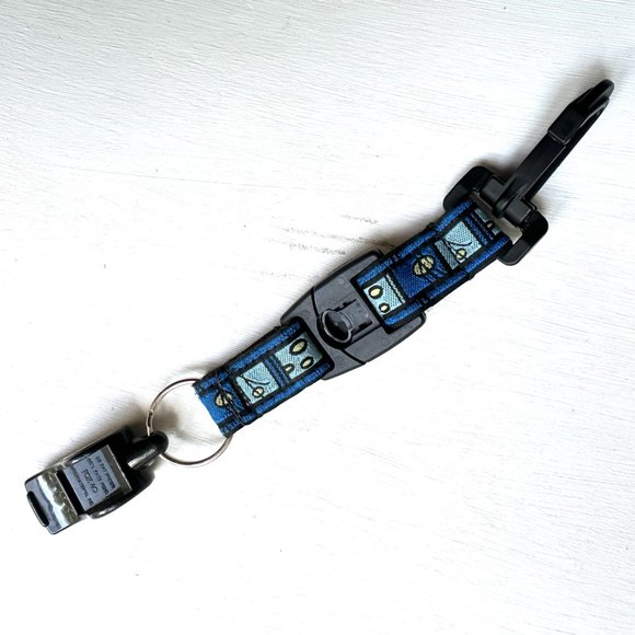 Silverfoot 3 utility functions whistle keychain fasteners convertible - Picture 5 of 5